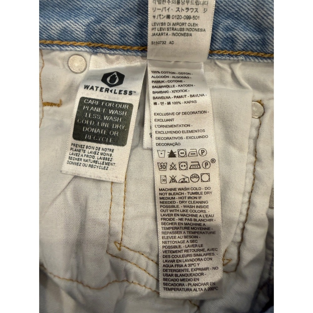 Levis 501 Original High Rise Distressed Denim Shorts Light Wash Blue W28 - Picture 4 of 10